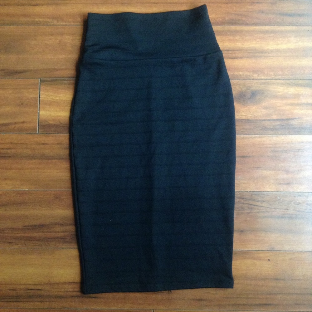 long black skirt